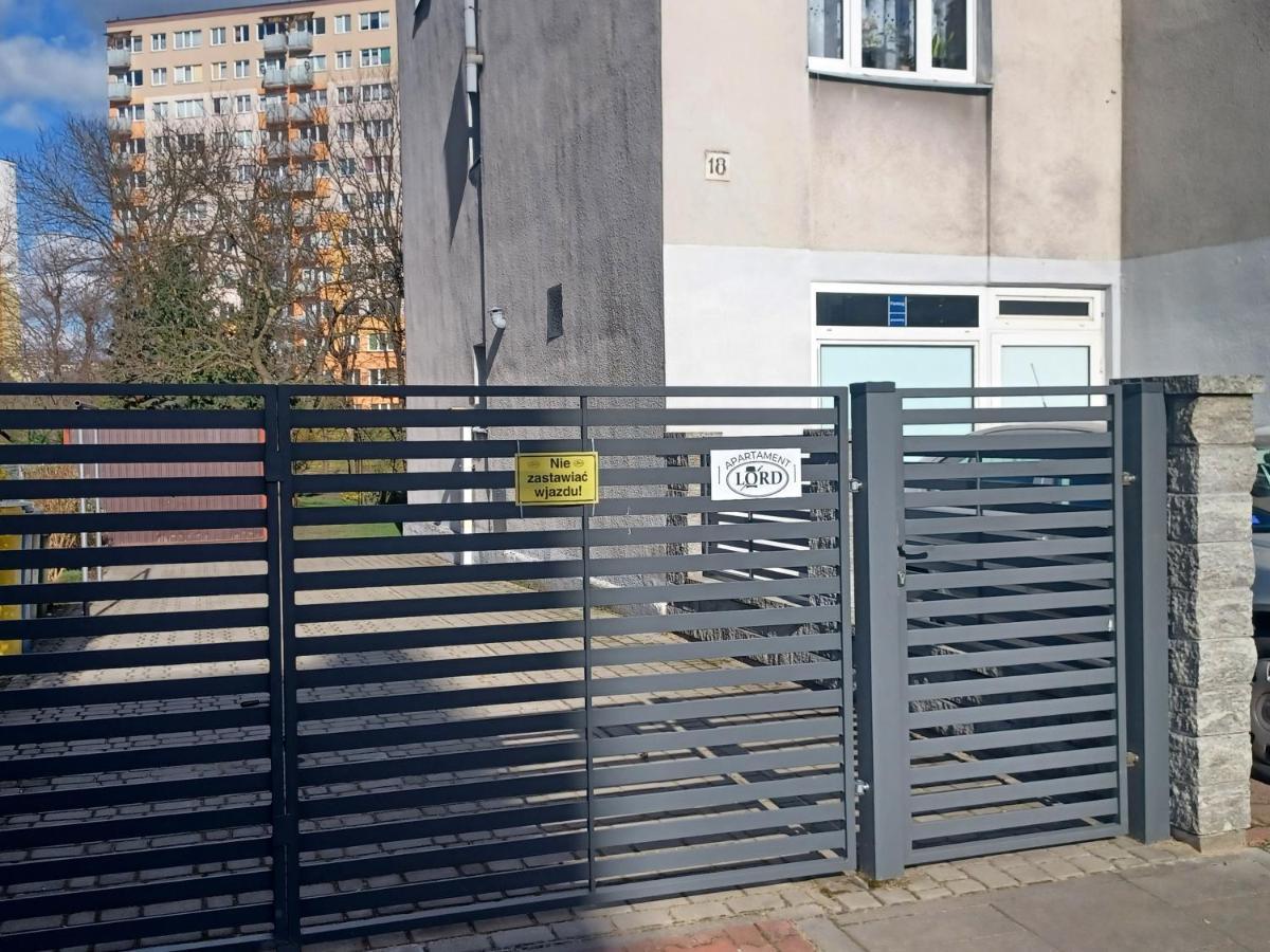 Apartament Lord Stary Toruń Exteriör bild