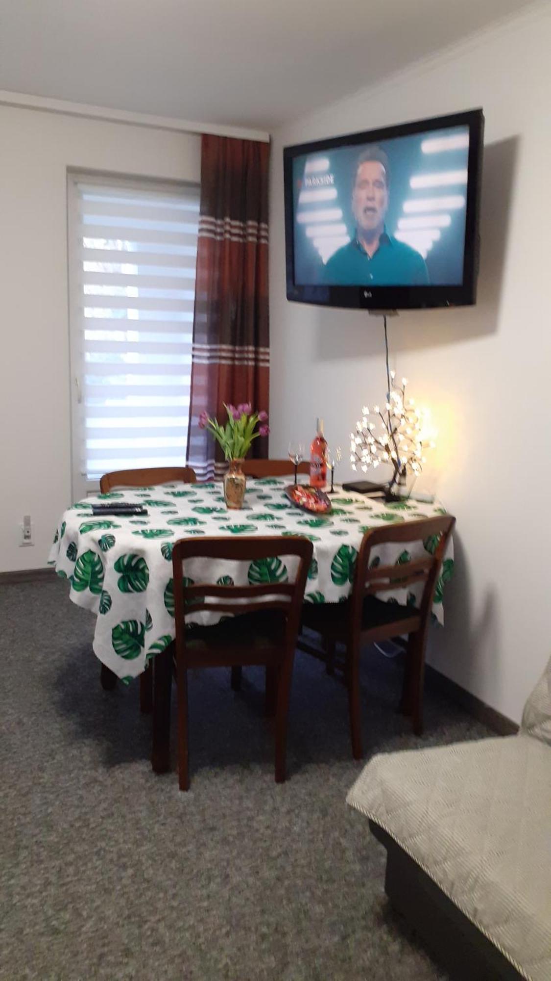 Apartament Lord Stary Toruń Exteriör bild