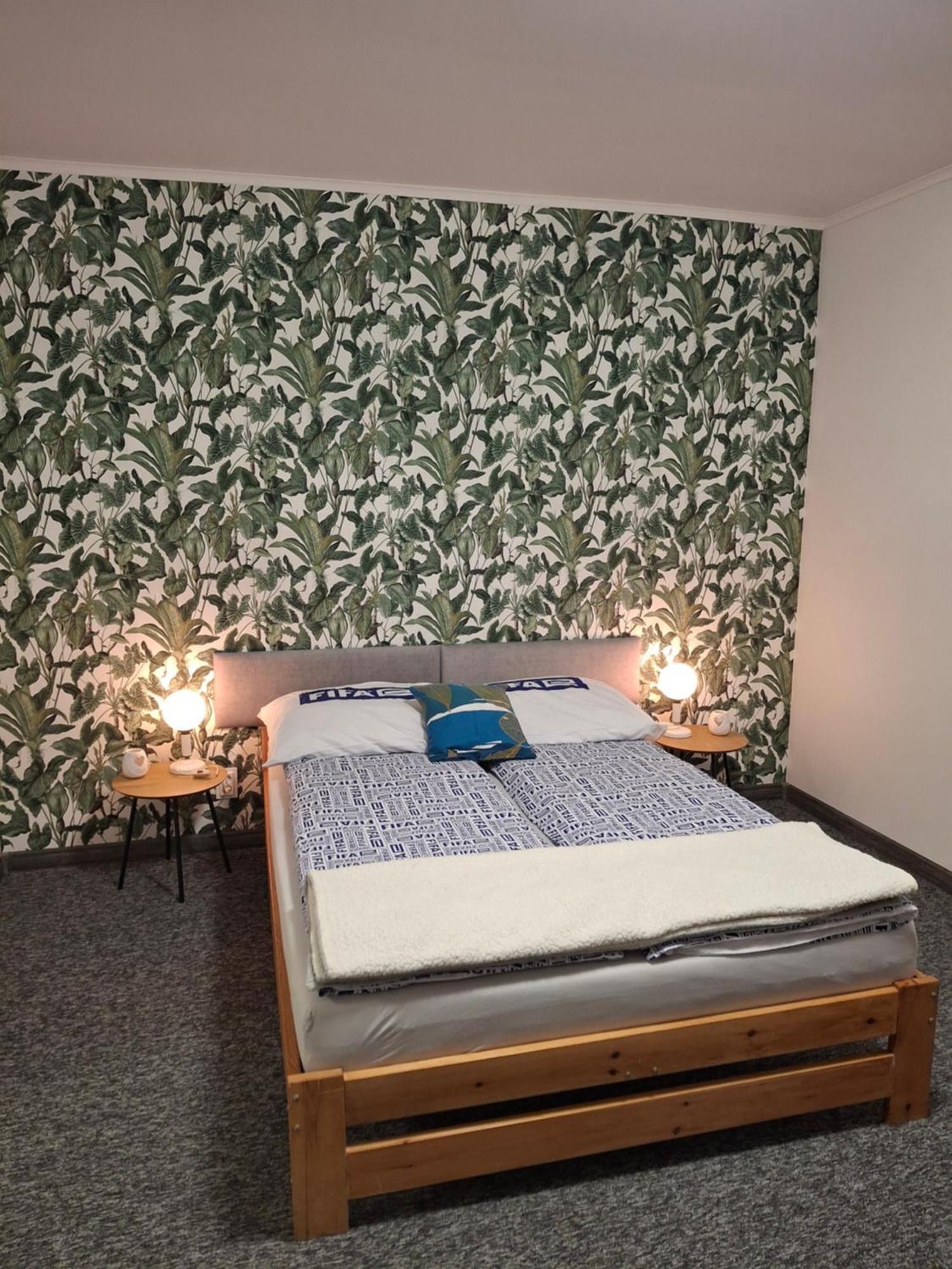 Apartament Lord Stary Toruń Exteriör bild